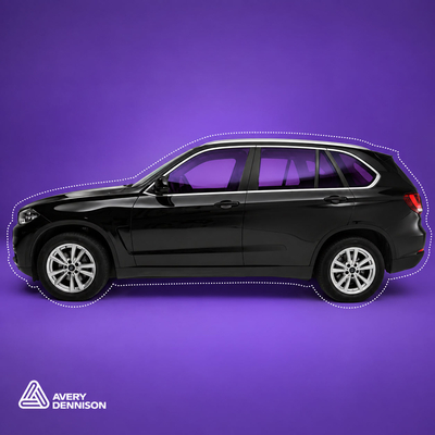 Protection intégrale carrosserie par film Avery Dennison SPF sur SUV noir