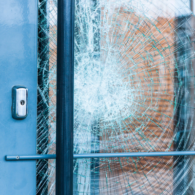 Film de protection des vitres anti explosion Armorcoat by Saint-Gobain