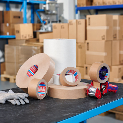 tesa® 4713 Paper Standard — Adhésif papier de fermeture de cartons, emballage léger