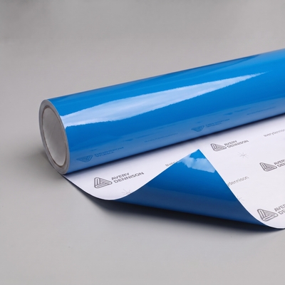 Avery Supreme Wrapping Film brillant Gloss Light Blue adhésif permanent 1520 mm x 25 m(CB1510001)