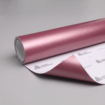 Film pour car wrapping Avery Supreme Wrapping Film  Matte Metallic Pink 80µm (SWFPINKMATMETAL)