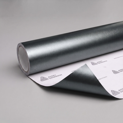 Film pour car wrapping Avery Supreme Wrapping Film satiné Satin Metallic Dove Grey 110µm (BJ0820001)
