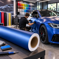 Film coulé car wrapping bleu satiné Avery Dennison Supreme Wrapping Film appliqué sur véhicule