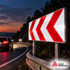 Panneaux de signalisation routière directionnels et de police rétroréfléchissants la nuit réalisés avec le film Avery Dennison T-6500-A HIP
